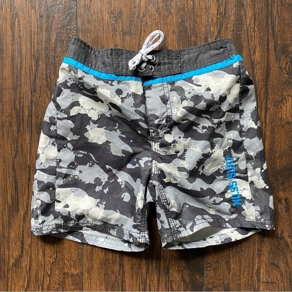 OshKosh B’gosh Swim Trunks - Picture 1 of 8